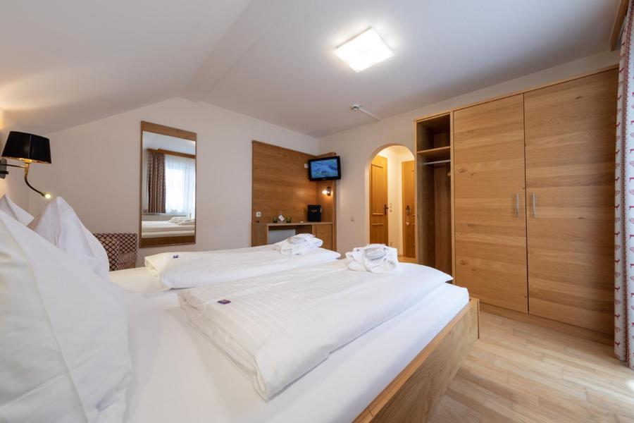 Hotel Schrockerhof 4*